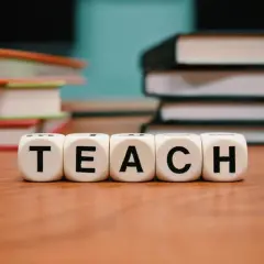 Dofinansowanie studiów zaocznych: Jak zdobyć środki? Poradnik