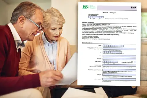 Starsze małżeństwo analizuje dokument "Wniosek o emeryturę" ZUS, przygotowując się do formalności związanych z przejściem na zasłużony odpoczynek.